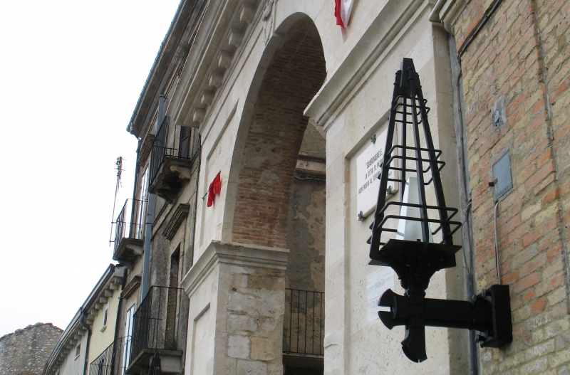 Illuminazioni_Porta_S._Giovannni.jpg