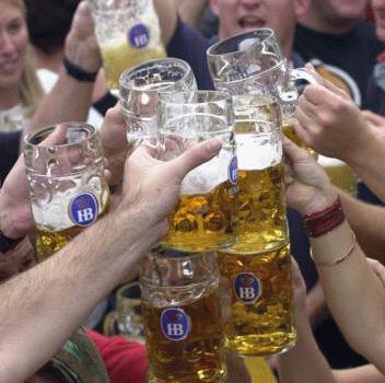 OKtoberfest-Krug.jpg