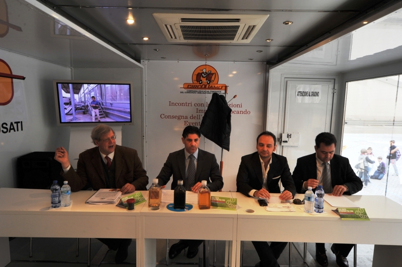 Durante la conferenza