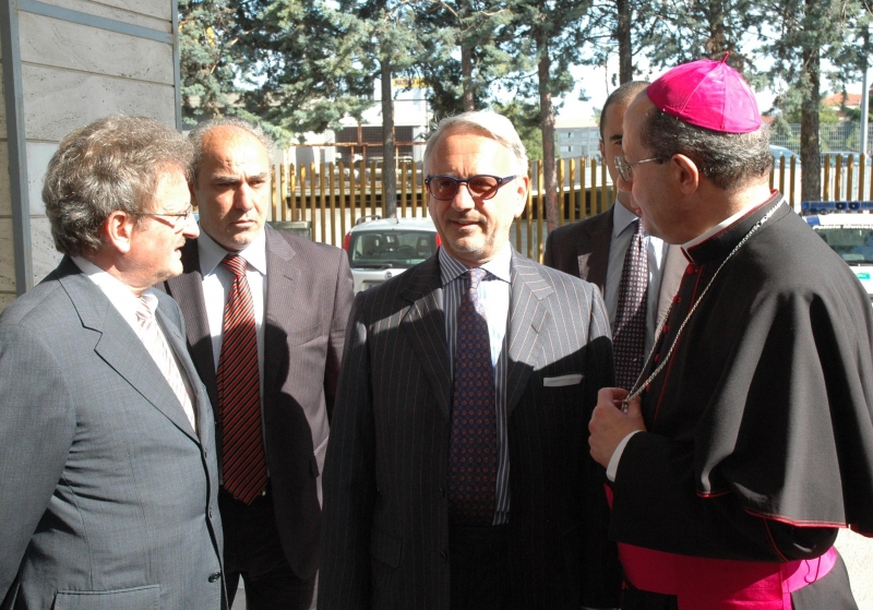 Vietti a Vasto tra il sindaco Lapenna e il vescovo Forte