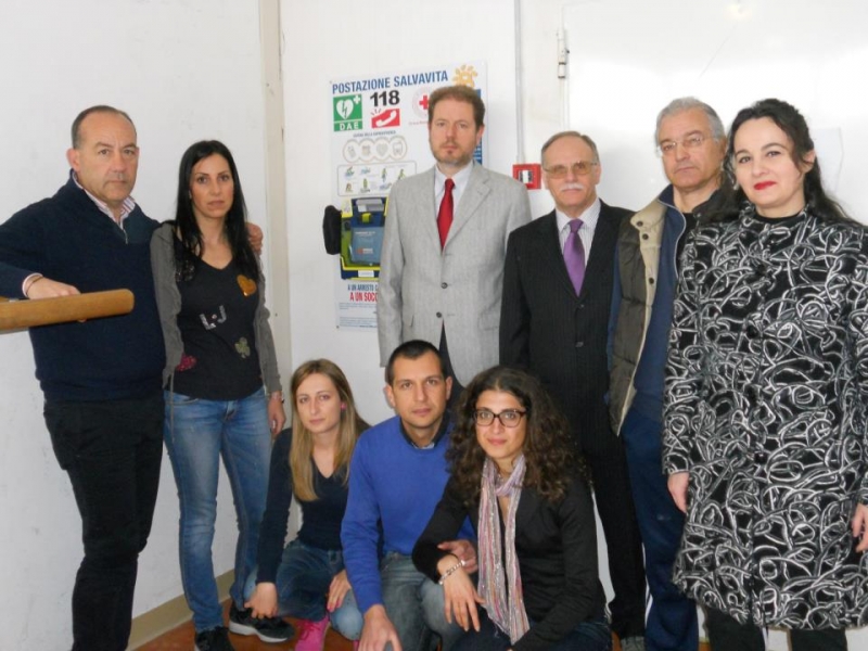 L'assessore Floriano Iezzi, il preside dell'omnicomprensivo Fausto De Sanctis e il responsabile locale di 