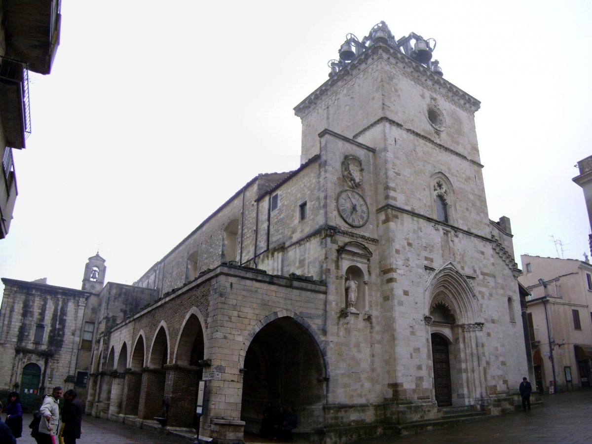 Guardiagrele_Santa_Maria_Maggiore.jpg
